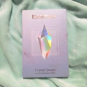 NWT Bebe Crystal Qween pallette